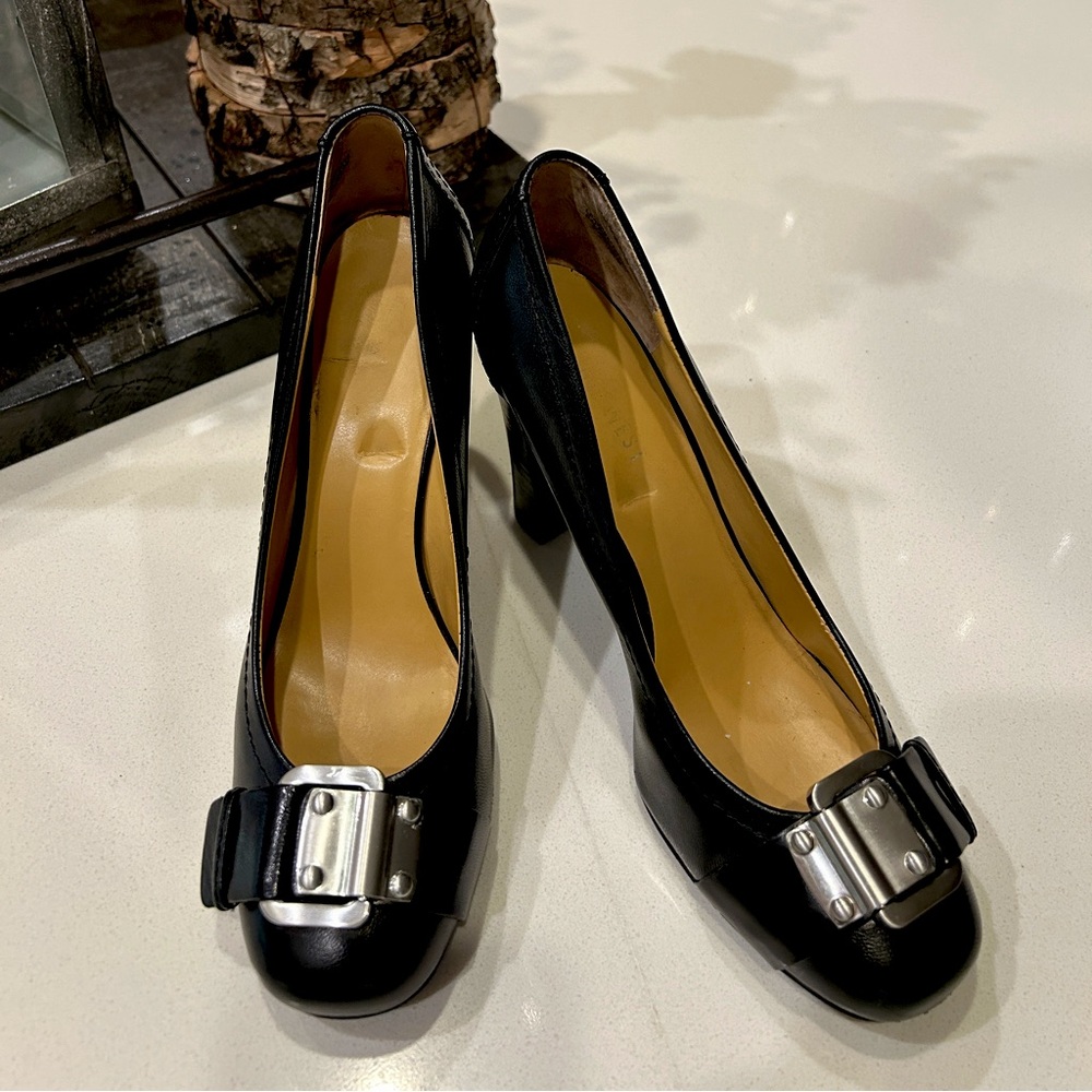 NEW Nine West Pumps